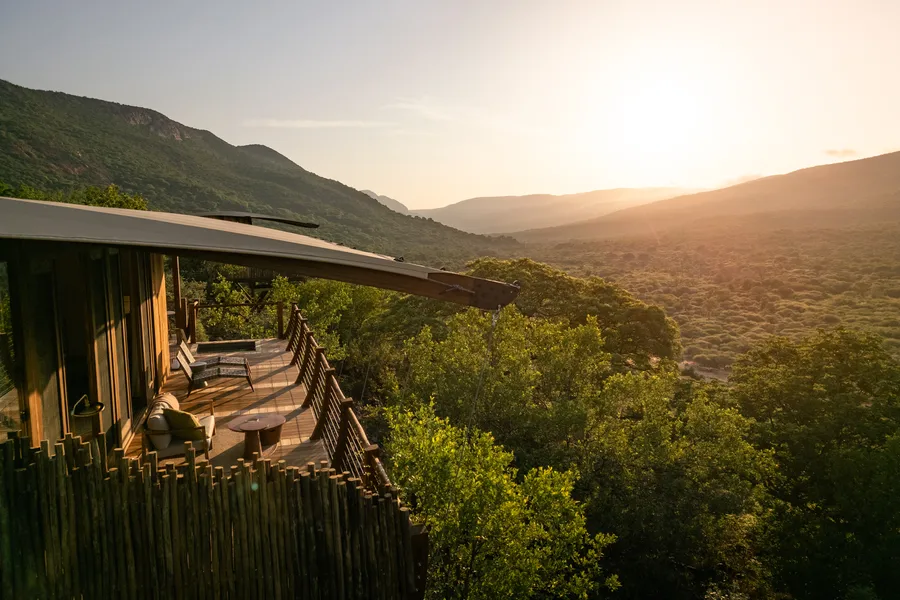Cliffside suite deck at Signature Lodge 101 in South Africa
